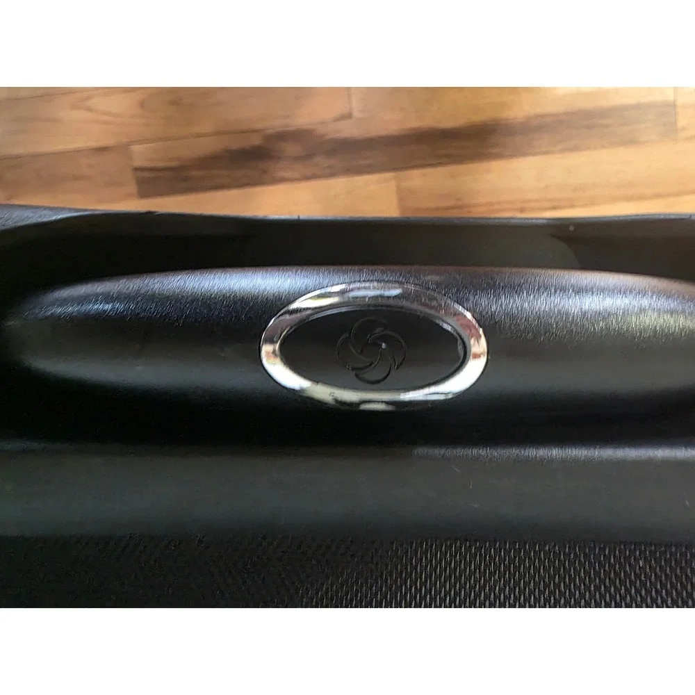 Samsonite Black Softshell 28 Inch Large Spinner Suitcase 4 Wheel Rolling Luggage